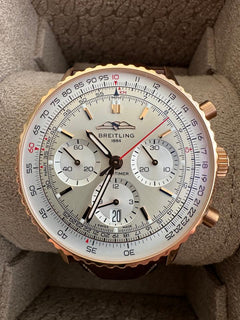 Breitling Navitimer