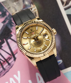Rolex | Sky-Dweller | 336238 | Yellow gold | 42 mm | Rubber | Champagne | Automatic