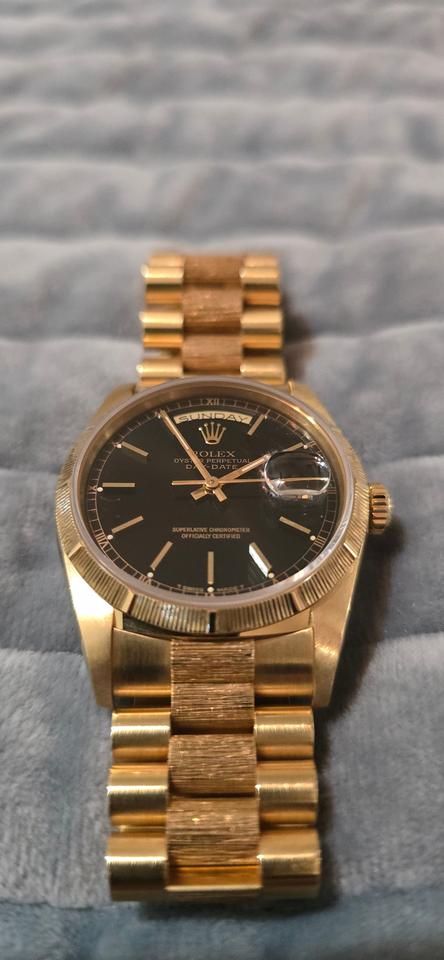 Rolex | Day-Date | 18248 | Yellow gold | 36 mm | Yellow gold | Black | Automatic