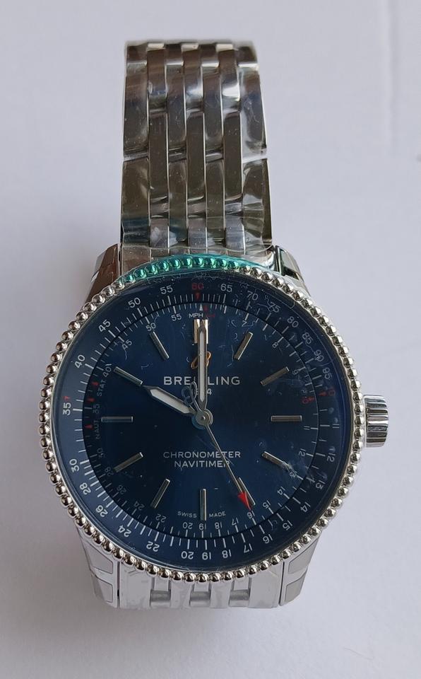 Breitling Navitimer