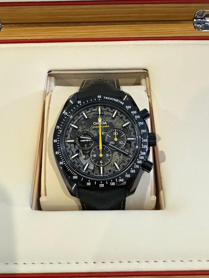 Omega Speedmaster Dark Side Of The Moon Apollo 8 Speedmaster Full Set - Prestine Condition!