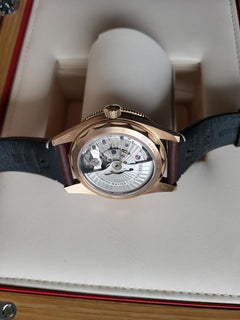 Omega Seamaster 300 Co-Axial Master Chronometer patiniertes Bronze Gold für Liebhaber lebendiger Material