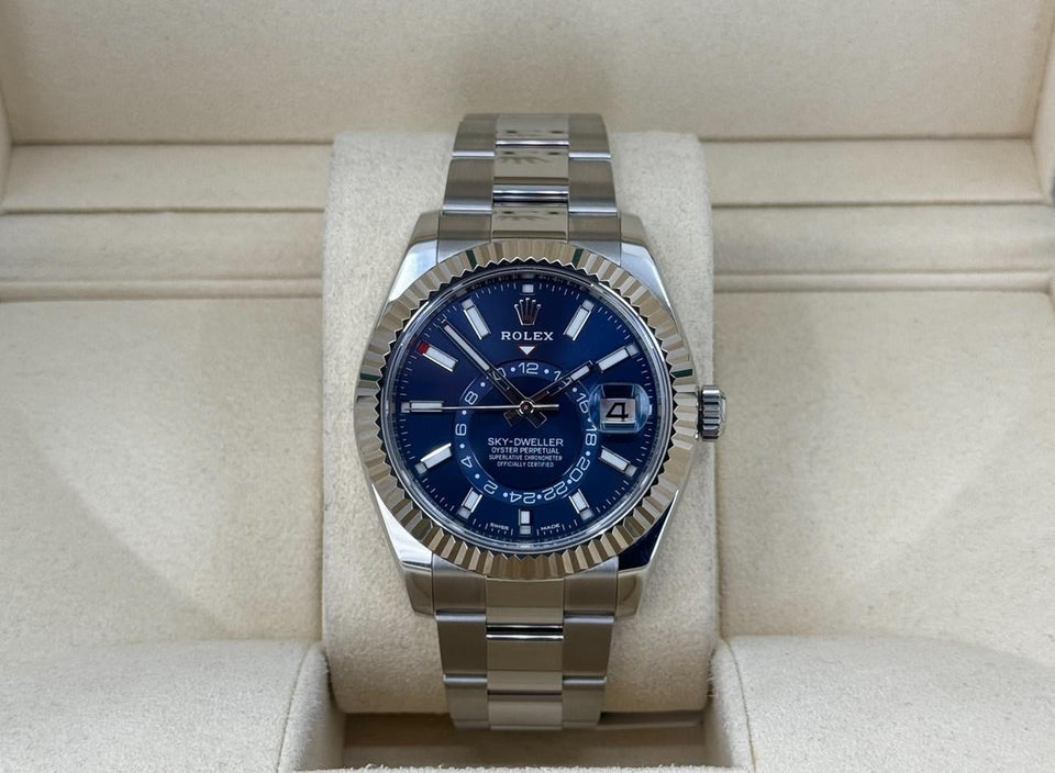 Rolex | Sky-Dweller | 326934 | White gold | 36 mm | Steel | Blue | Automatic