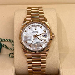 Rolex | Day-Date | 128235 | Rose gold | 36 x 43 mm | Rose gold | Mother of pearl | Automatic