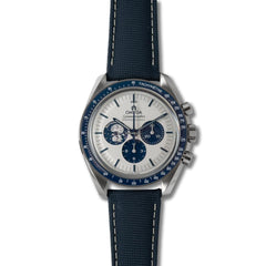 Omega Speedmaster Professional Moonwatch'Silver Snoopy Award' 42mm ref. 310.32.42.50.02.001 NEW 2023