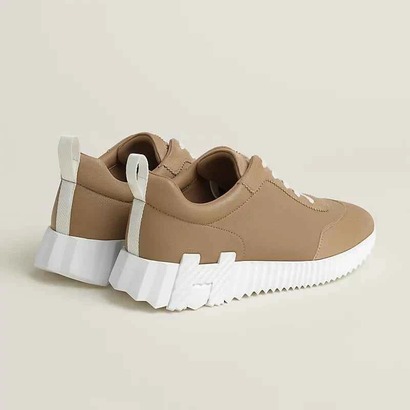 Bouncing sneaker