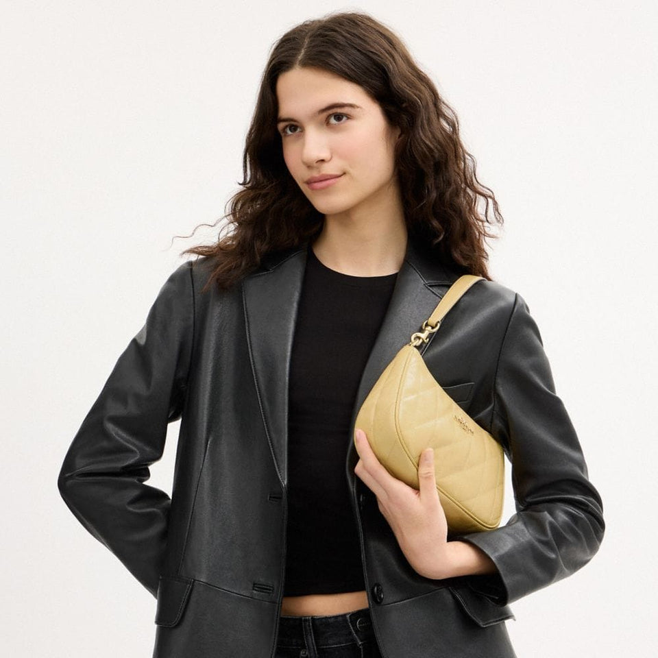 Coach Teri Shoulder Bag With Quilting Gold Soft Yellow