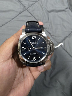 Panerai Luminor Marina comes with extra strap