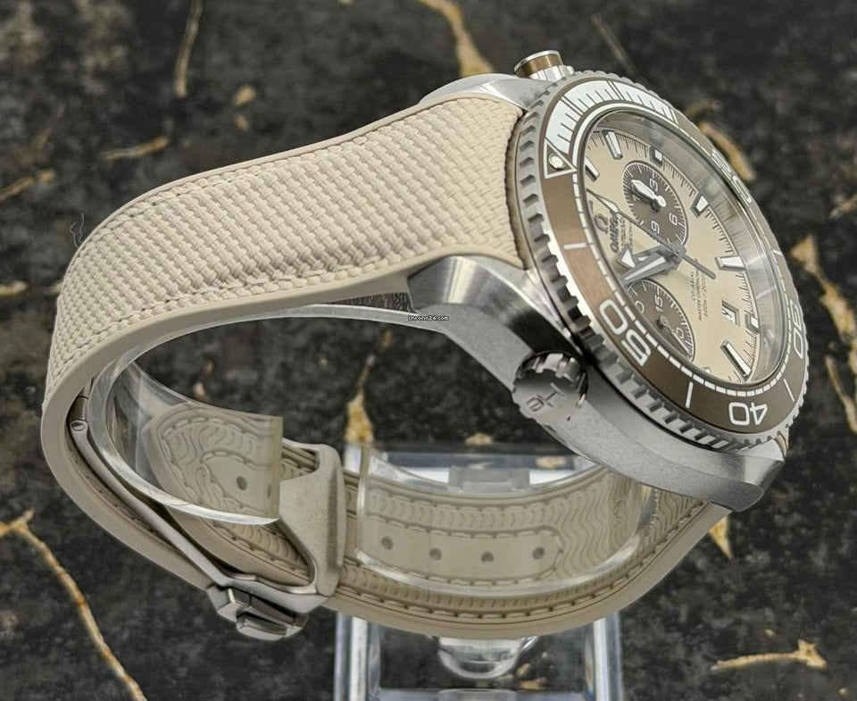Omega Seamaster Planet Ocean Chronograph New 2026 - Seamaster Planet Ocean 600 M - Chronograph - 45,5 mm - Beige Dial