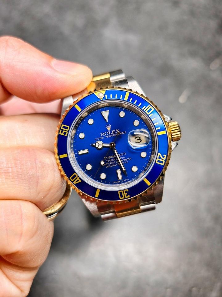 Rolex | Submariner | 16613lb | Gold/Steel | 40 mm | Gold/Steel | Blue | Automatic