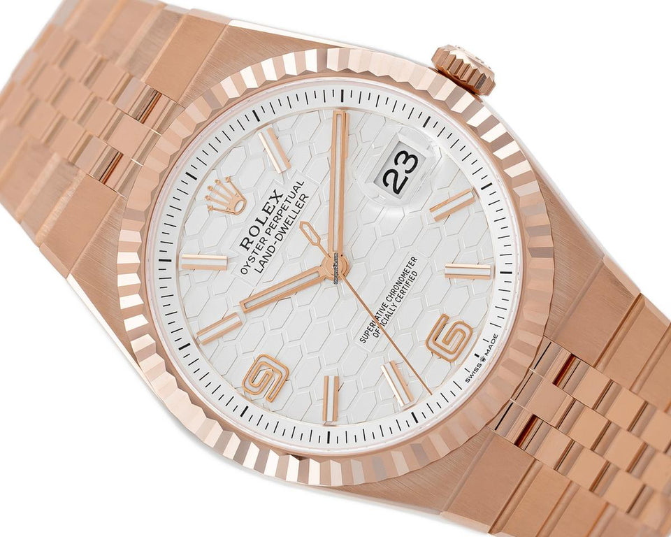 Rolex | Land-Dweller | 127335 | Rose gold | 40 mm | Rose gold | White | Automatic