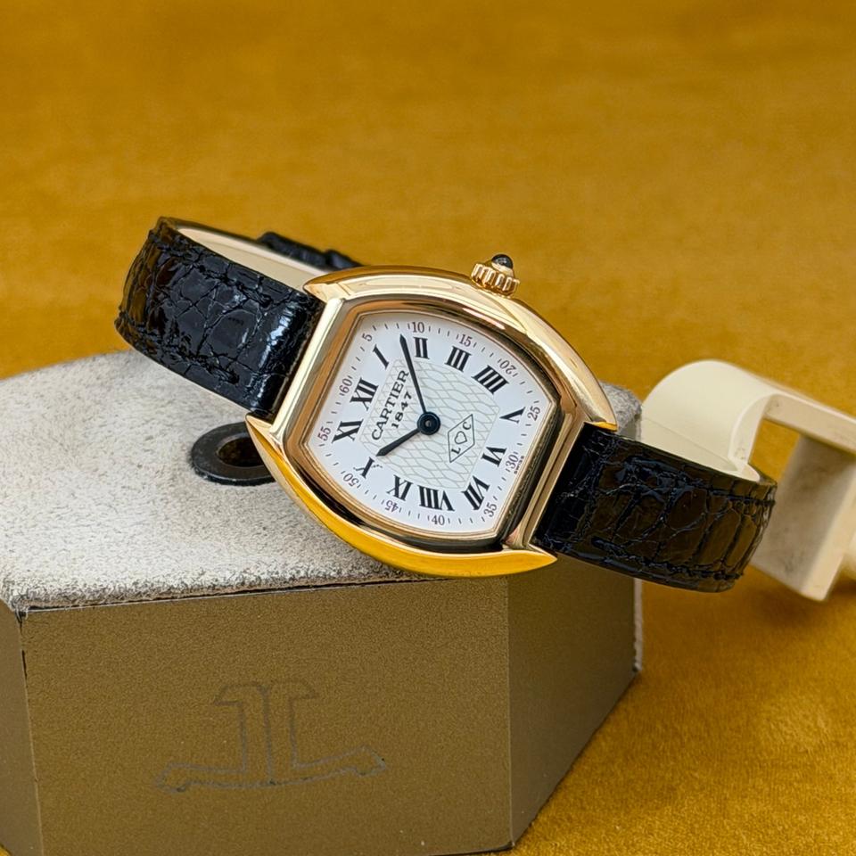 Cartier Tortue Lady ref 1945 Anniversary From 1997 Full Set New