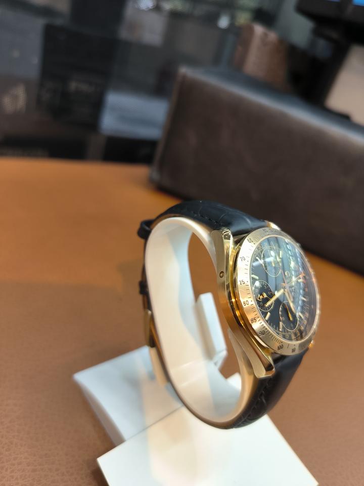 Omega Speedmaster Day Date36235001