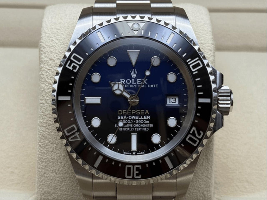Rolex | Sea-Dweller | 136660 | Steel | 44 mm | Automatic