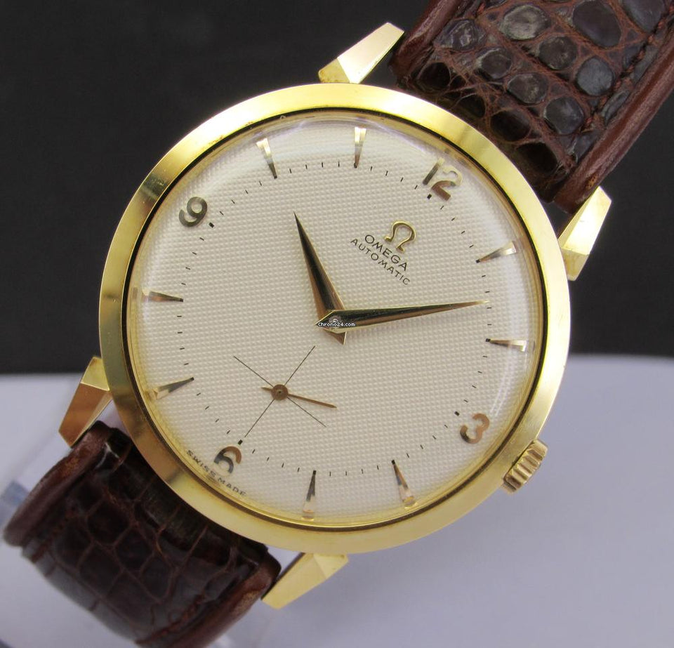 Omega Classic Vintage ref. 2709 18 kts yellow gold made in 1952