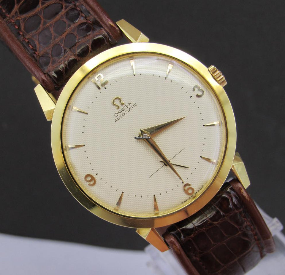 Omega Classic Vintage ref. 2709 18 kts yellow gold made in 1952