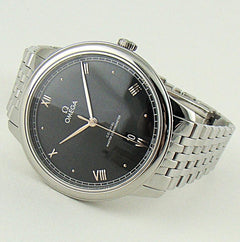 Omega De Ville Prestige Black Dial 40mm New. Complete set. Omega Warranty.