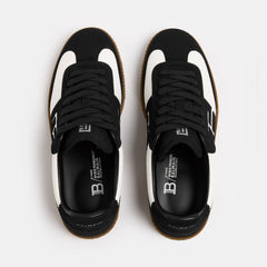 Low-Top Trainers