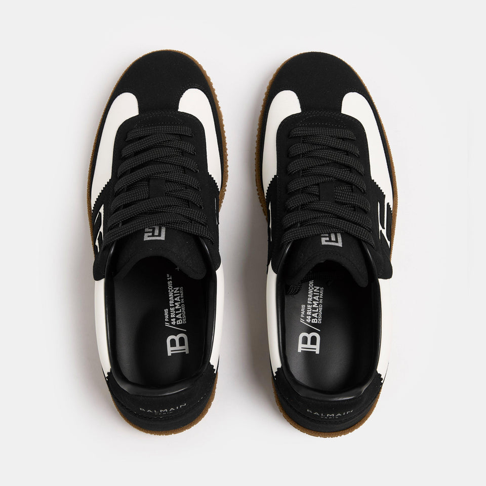 Low-Top Trainers