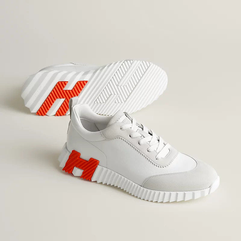 Bouncing sneaker