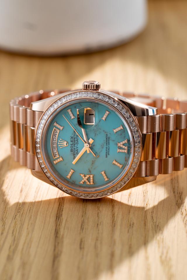 Rolex | Day-Date | 128395TBR | Rose gold | 36 mm | Rose gold | Blue | Automatic