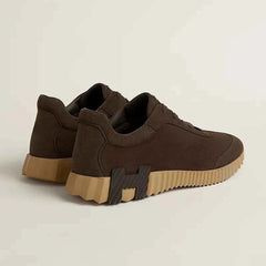 Bouncing sneaker