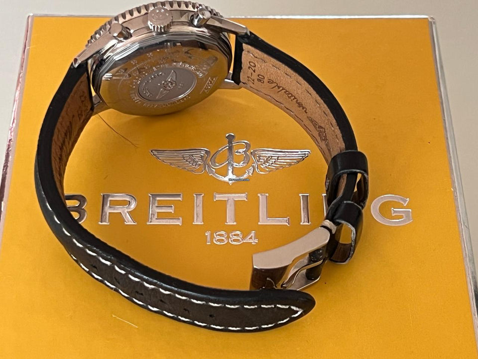Breitling Navitimer