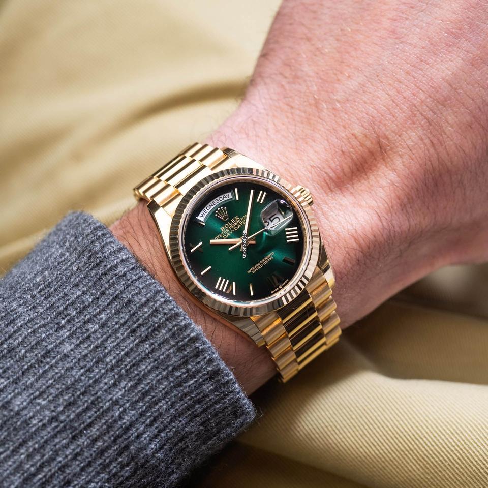 Rolex | Day-Date | 128238 | Yellow gold | Yellow gold | Green | Automatic
