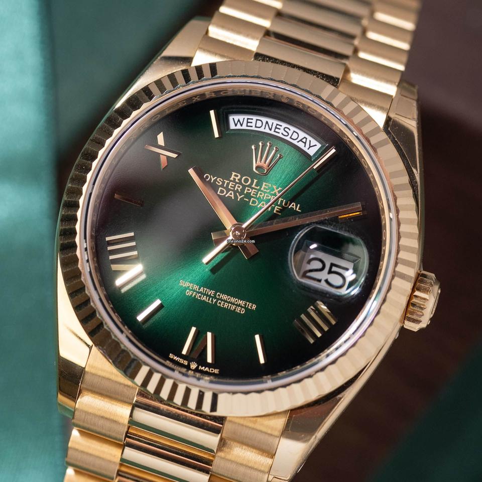 Rolex | Day-Date | 128238 | Yellow gold | Yellow gold | Green | Automatic