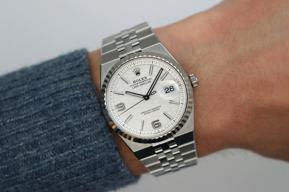 Rolex | Land-Dweller | 127234-0001 | Gold/Steel | 36 mm | White