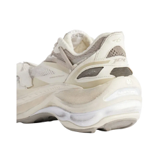 Balenciaga Jet Sneaker In Eggshell