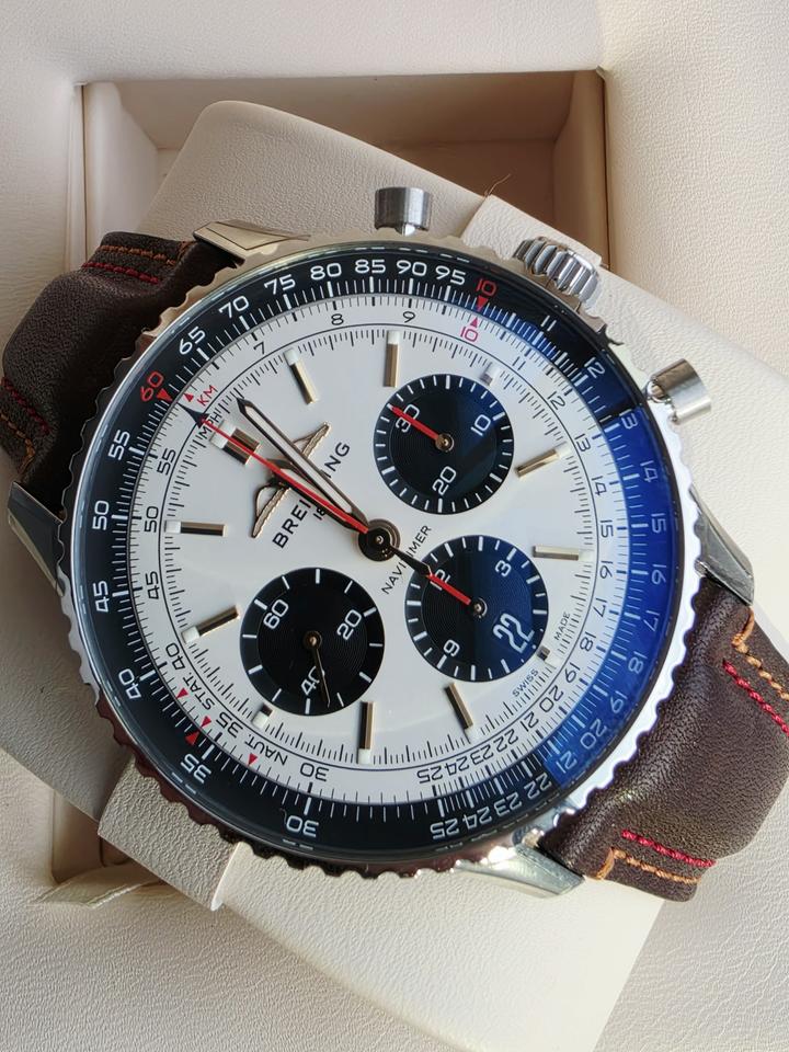 Breitling Navitimer 1 B01 Chronograph43 Warranty till 2034