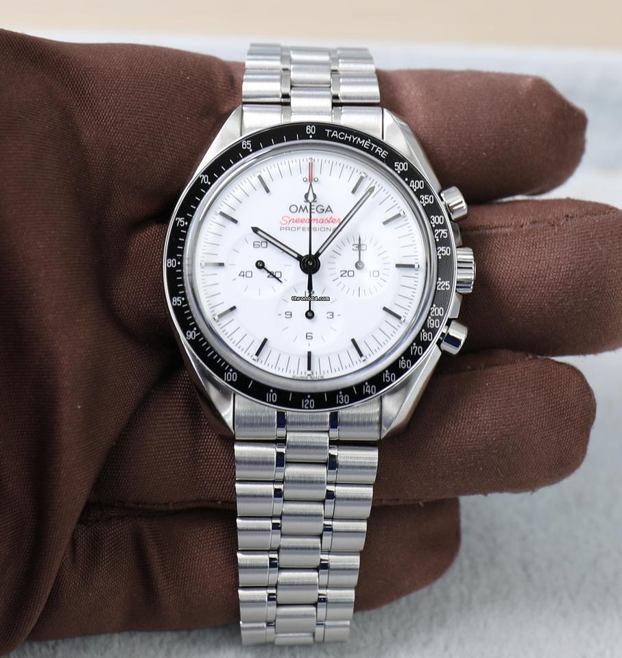 Omega Speedmaster Professional Moonwatch42mm - White Dial Unworn - Full Set