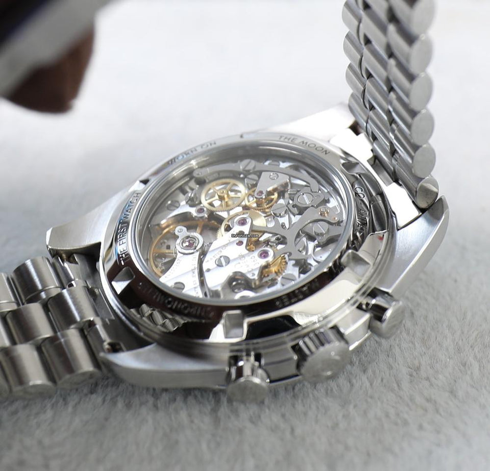 Omega Speedmaster Professional Moonwatch42mm - White Dial Unworn - Full Set