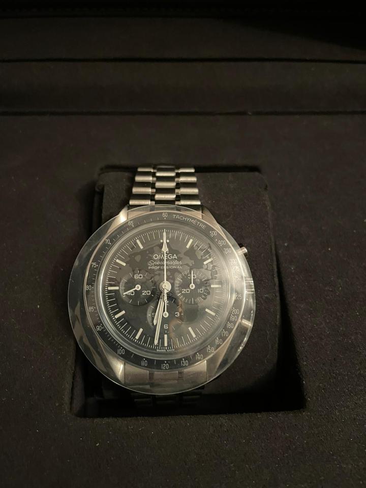Omega Speedmaster Professional MoonwatchÉtat neuve - jamais portée