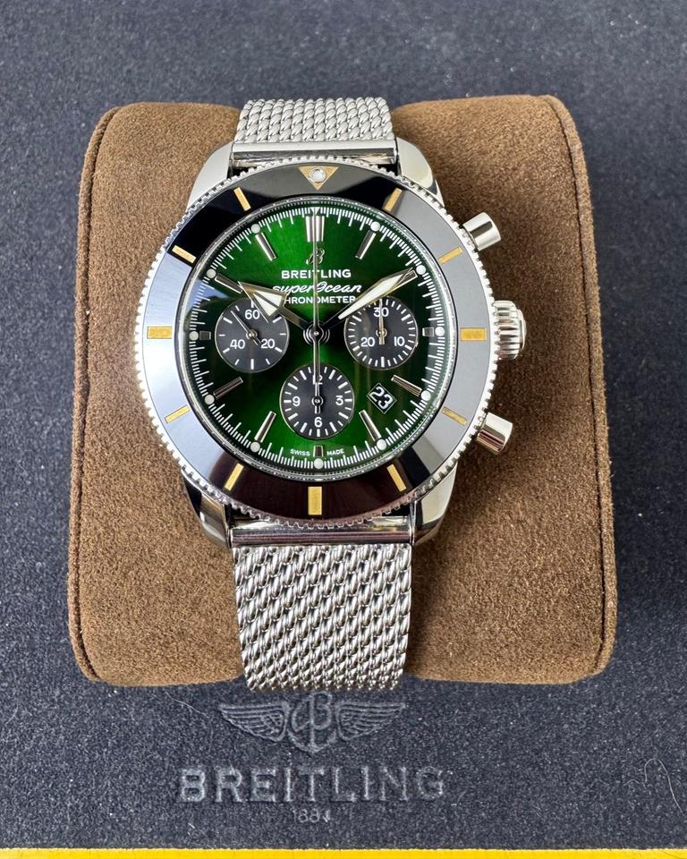Breitling Superocean Heritage Chronograph B01 Chronograph 44 Full set beutifull close to "unused" Limited to 500 pcs.