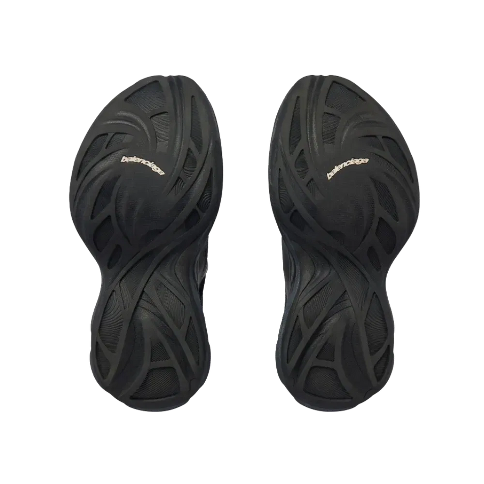 Balenciaga Jet Sneaker In Black