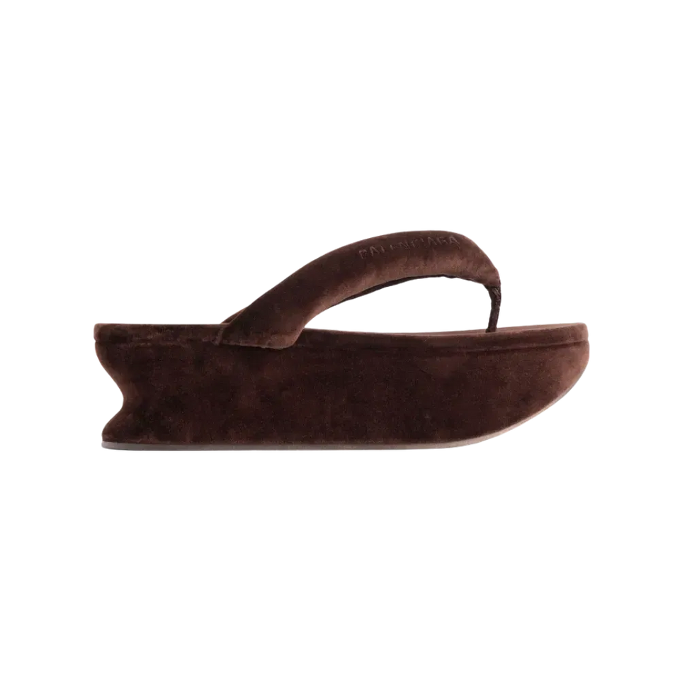 Balenciaga Gaeta Thong In Moka