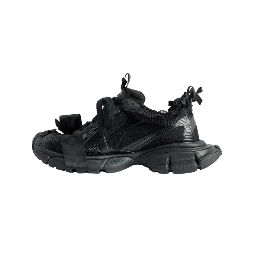 Balenciaga 3XL Lace Sneaker In Black
