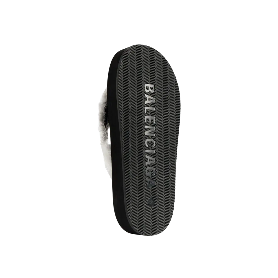 Balenciaga Jet Lag Thong In Off White