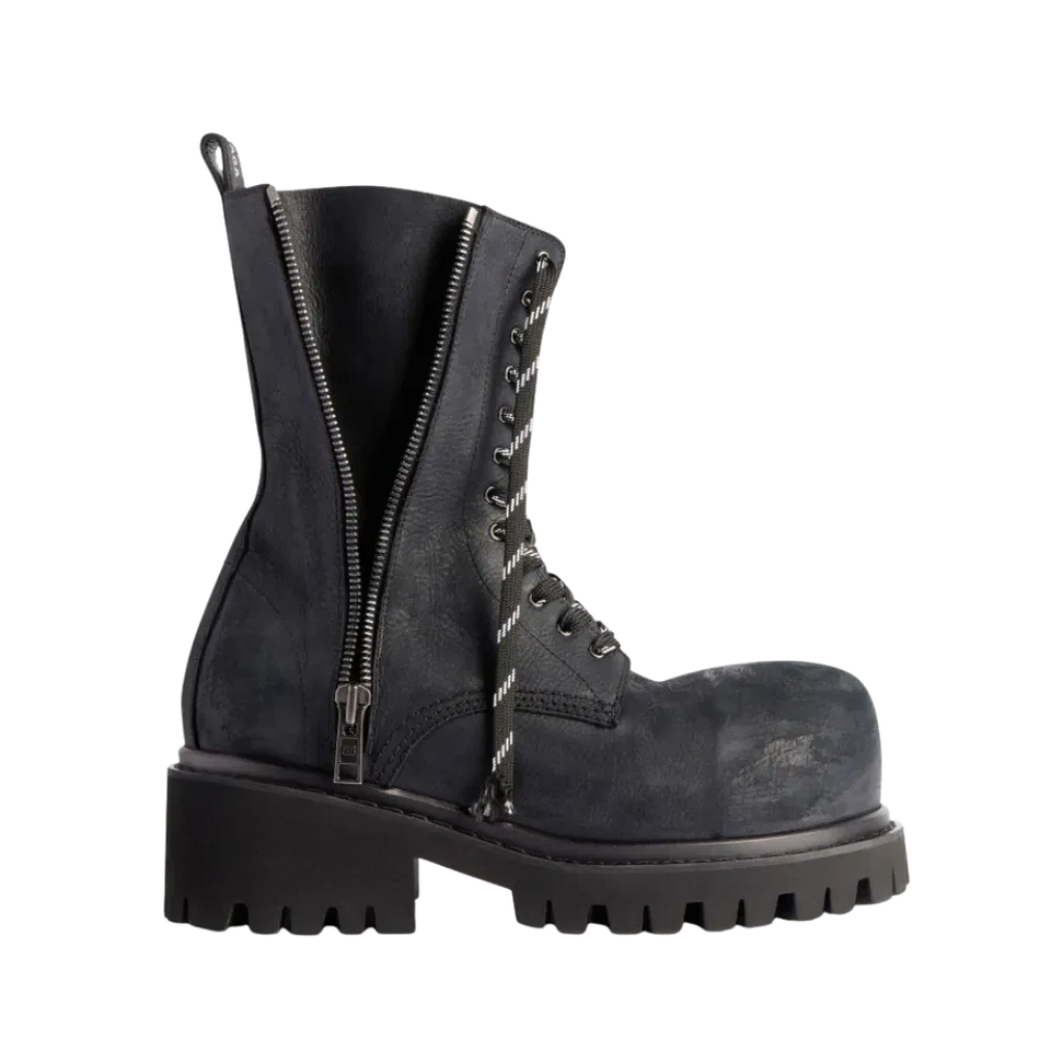 Balenciaga Stomper Zipped Bootie In Black