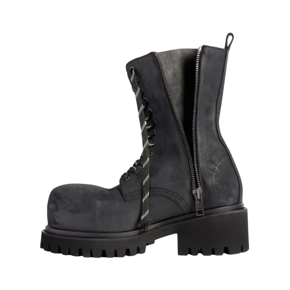 Balenciaga Stomper Zipped Bootie In Black
