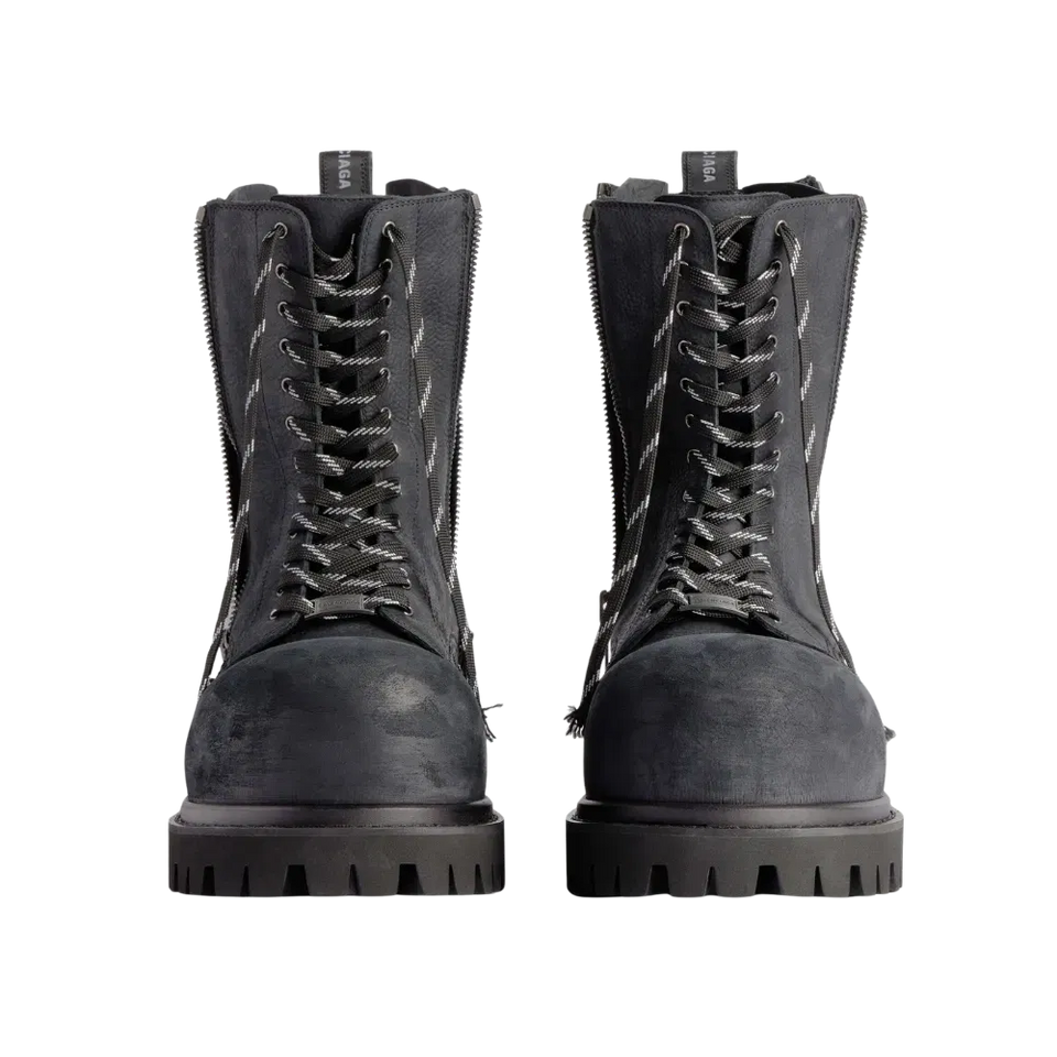 Balenciaga Stomper Zipped Bootie In Black