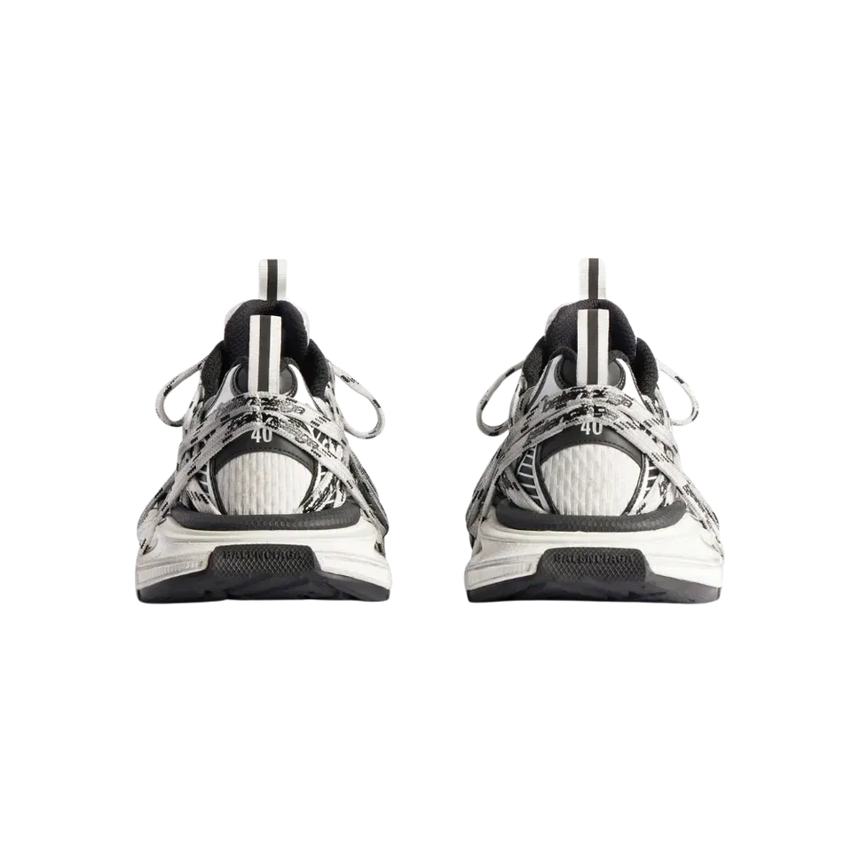 Balenciaga 3XL Extreme Laces Logo Sneaker In White