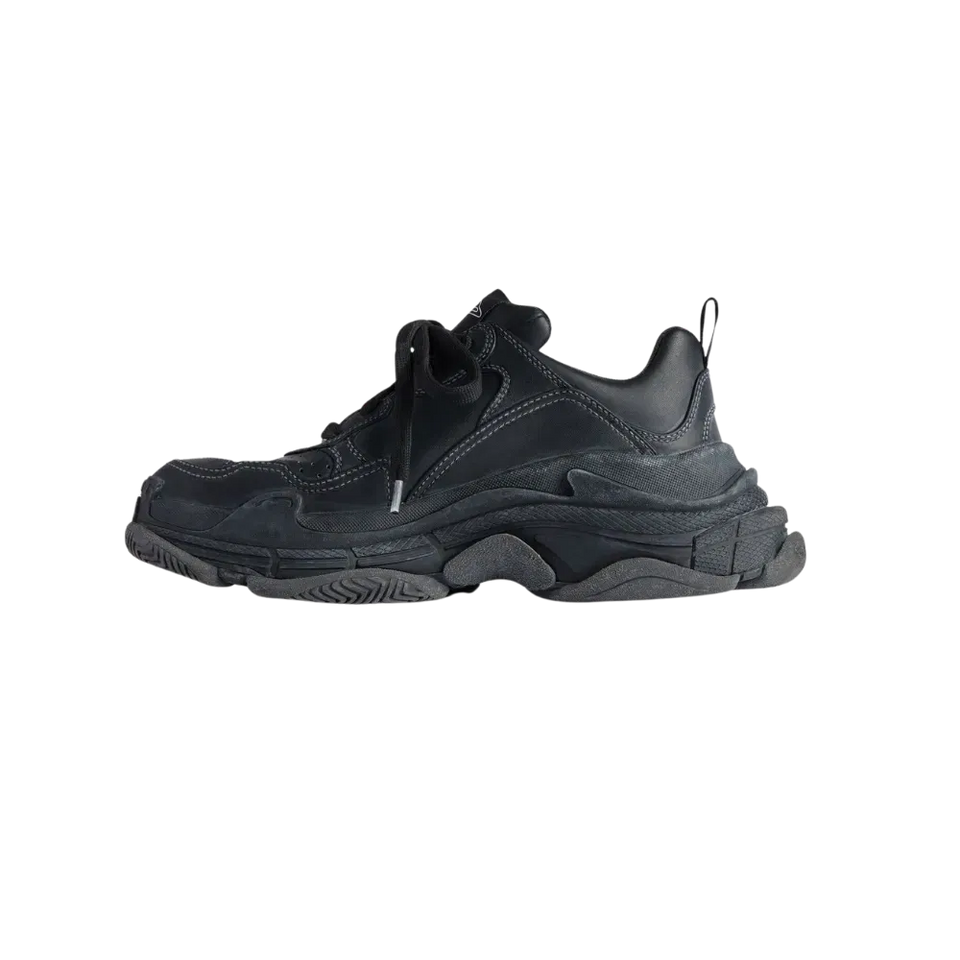 Balenciaga Triple S Sporty Sneaker Worn-Out - Black