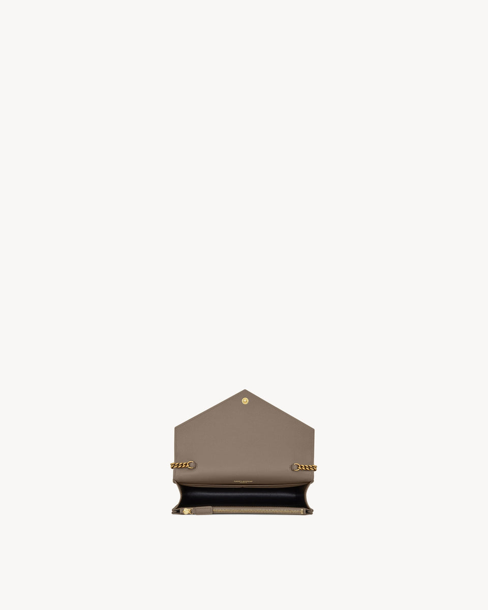 CASSANDRE Envelope Chain Wallet in Grain De Poudre leather