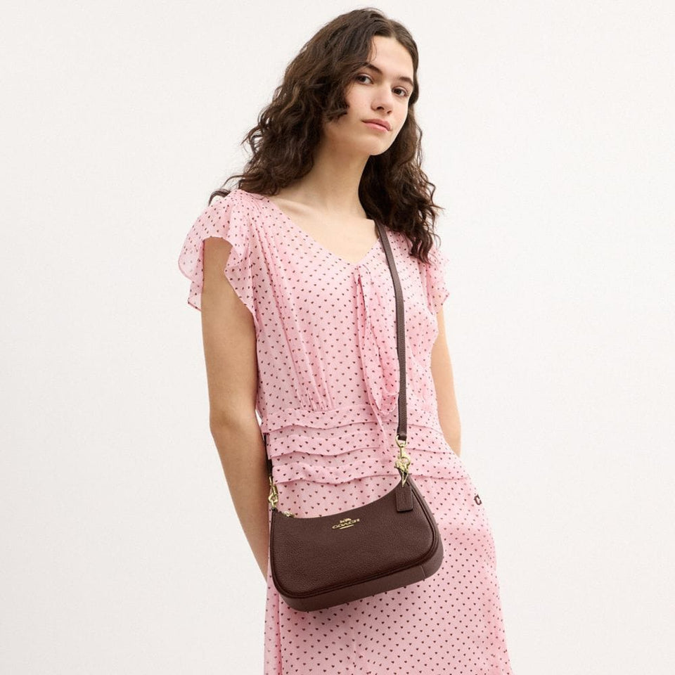Coach Teri Shoulder Bag Gold Maple