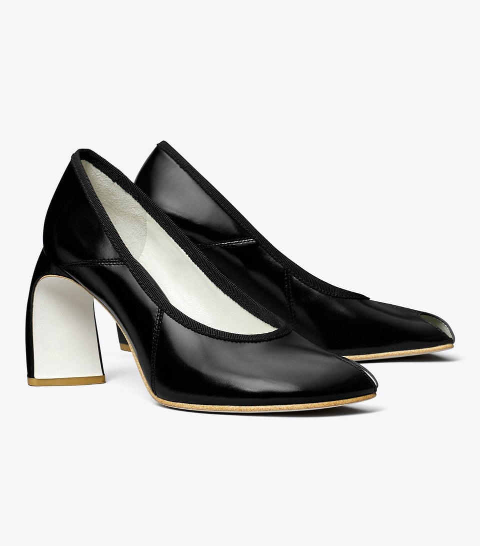 Peep-Toe Pump