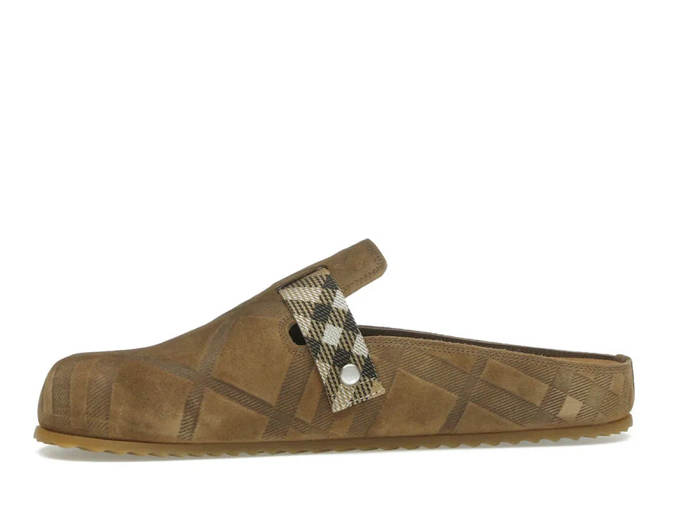Burberry Urchin Clogs Jute (Women's)
