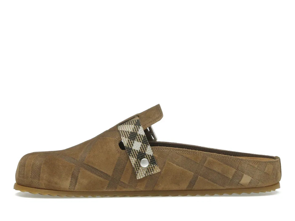 Burberry Urchin Clogs Jute (Women's)